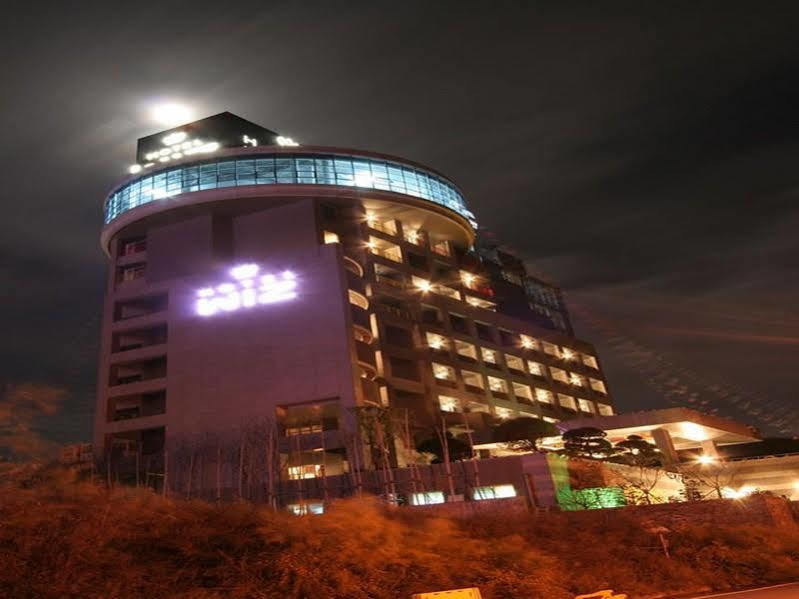 Wiz Hotel Paju Exterior foto